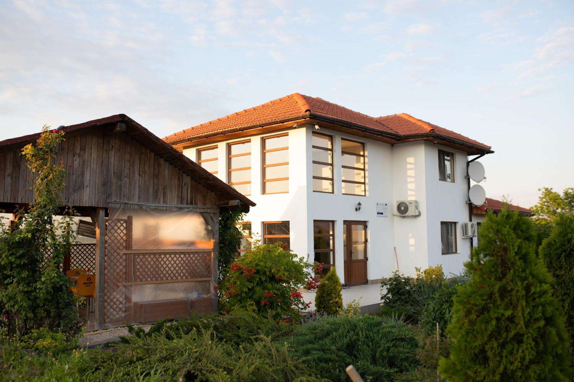 Pensiunea Paradiso Sarinasuf Dış mekan fotoğraf